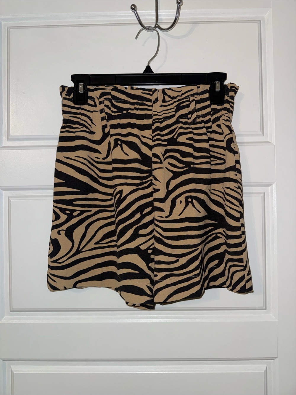 Rachel Zoe Black and Beige Zebra-Print High Waist Shorts
